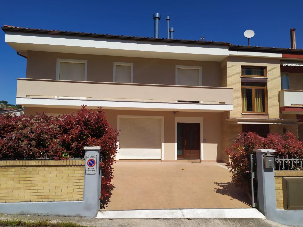 Casa Rossella Διαμέρισμα Porto SantʼElpidio Εξωτερικό φωτογραφία